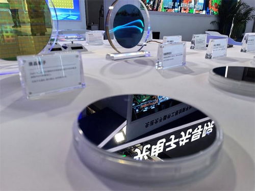 陜西光電子先導(dǎo)院閃耀歐亞經(jīng)濟論壇，光電芯片技術(shù)引領(lǐng)科技新浪潮